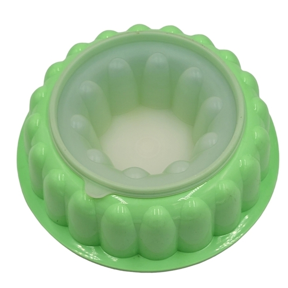 Tupperware Jello Mold 3 Piece Set Gelatin - Picture 4 of 6